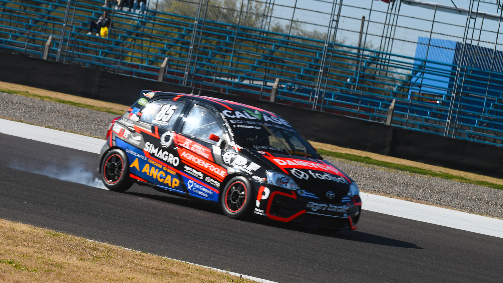 TN C2: ELUCHANS, CAFARO Y DAMIANI EN LAS SERIES 